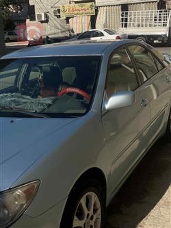 تۆیۆتا کامری